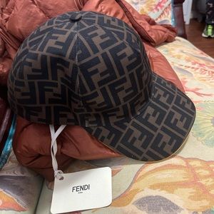 Men’s fendi baseball hat. Brand new